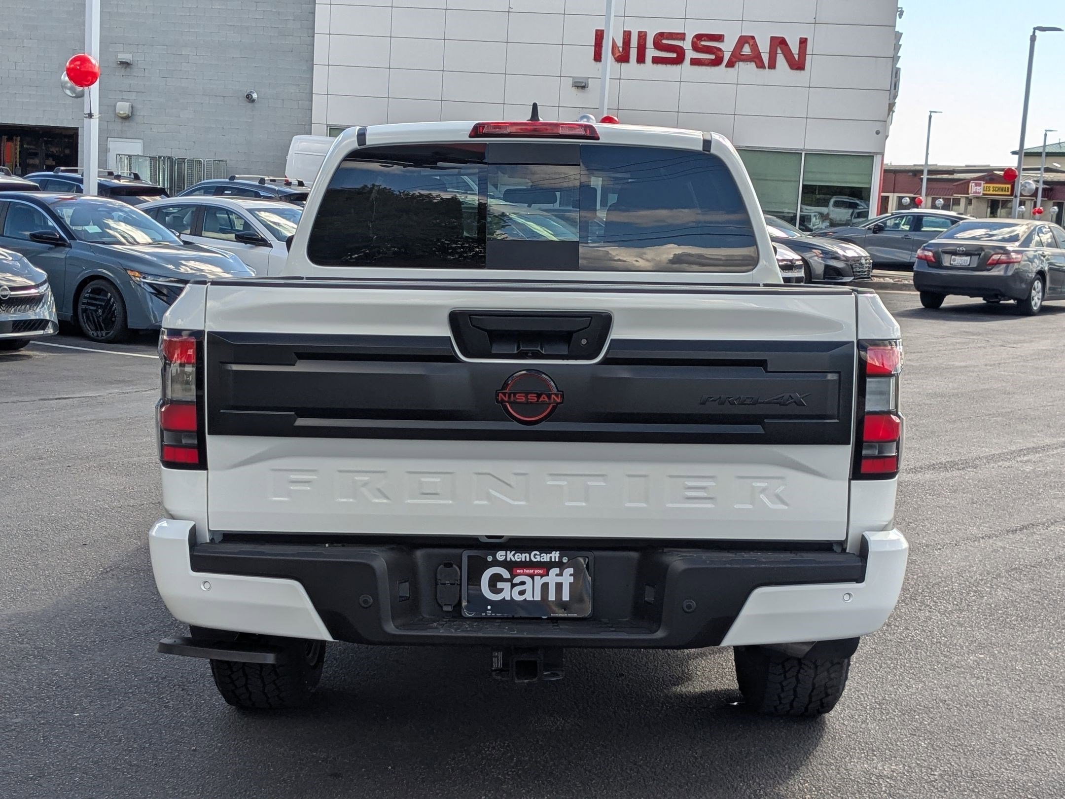 New 2026 Glacier White Nissan PRO-4X image 4