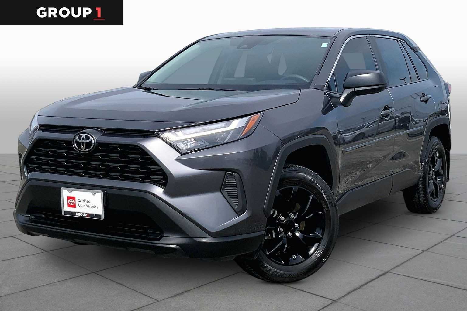 2023 Toyota RAV4 LE