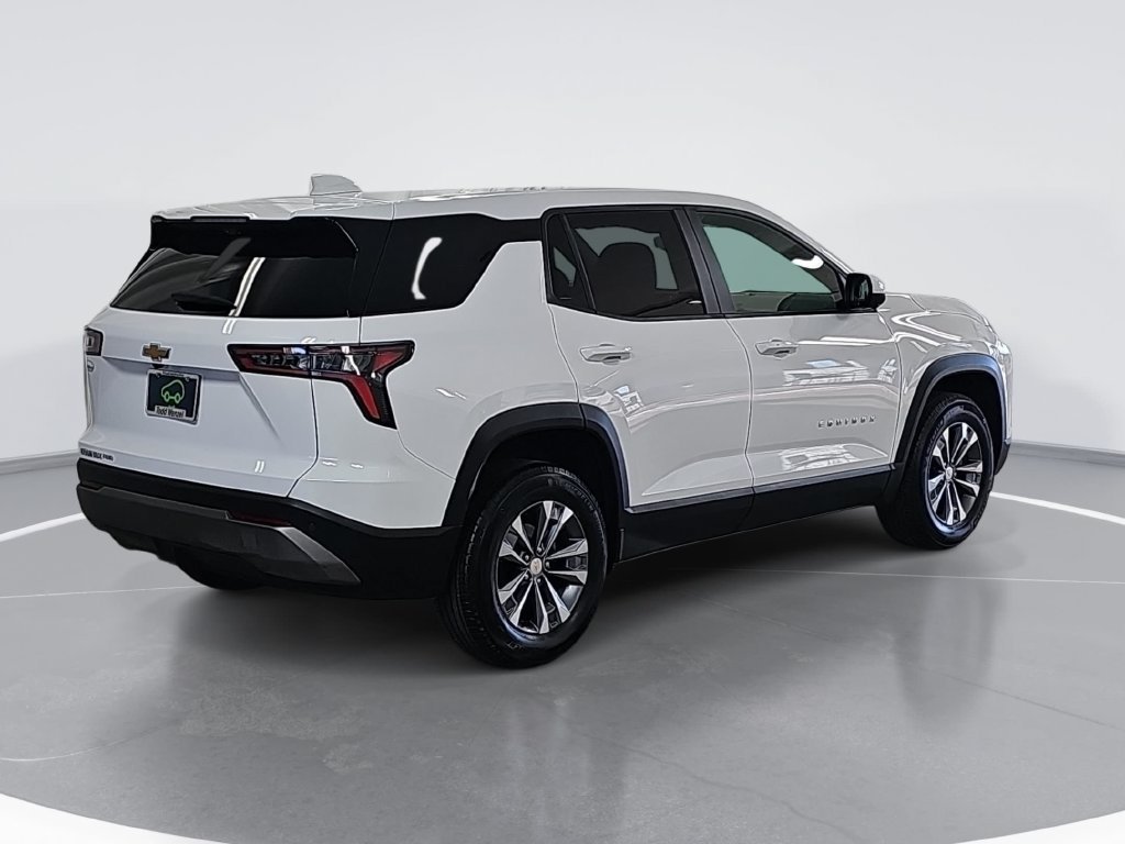 Certified Used 2025 Summit White Chevrolet LT image 3