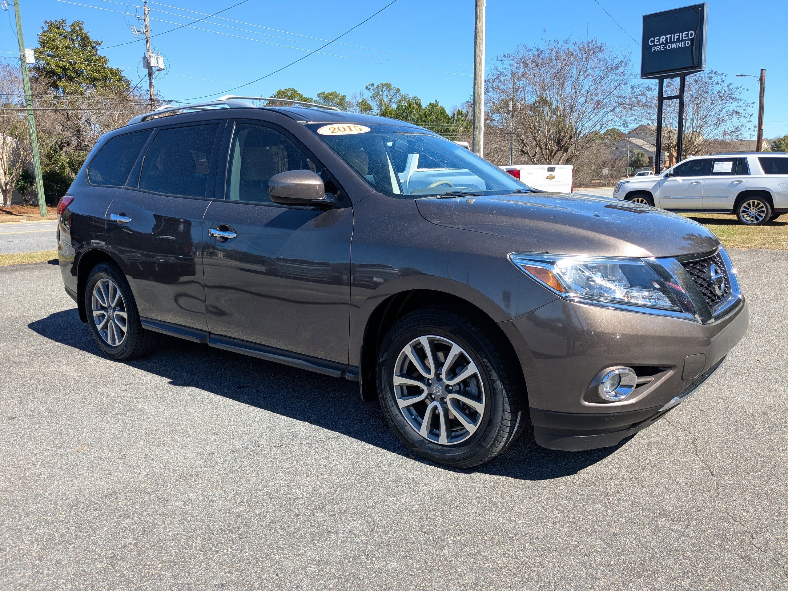 2015 Nissan Pathfinder SV