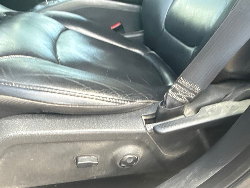 Used 2014 Gray Dodge Crossroad image 14