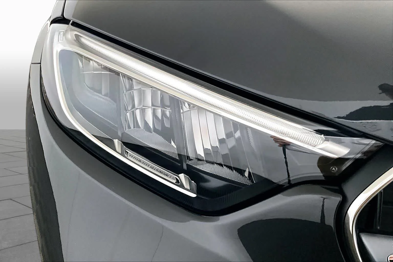 New 2026 Graphite Grey Metallic Mercedes-Benz GLC 300 image 15