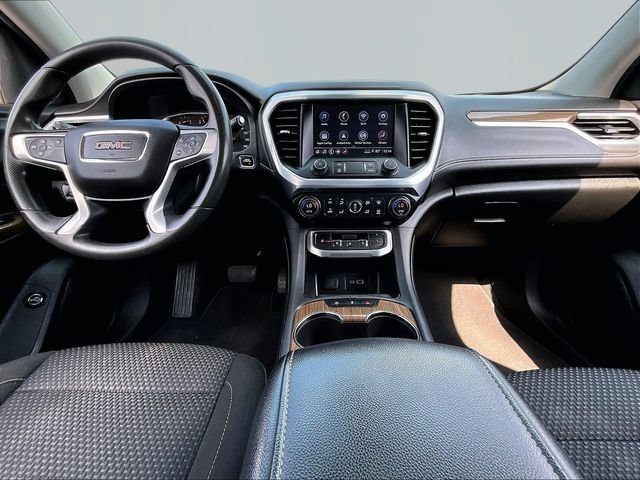 Used 2023 Volcanic Red GMC SLE image 22