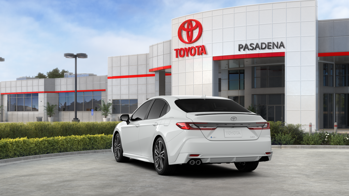 New 2026 Wind Chill Pearl Toyota XSE image 34