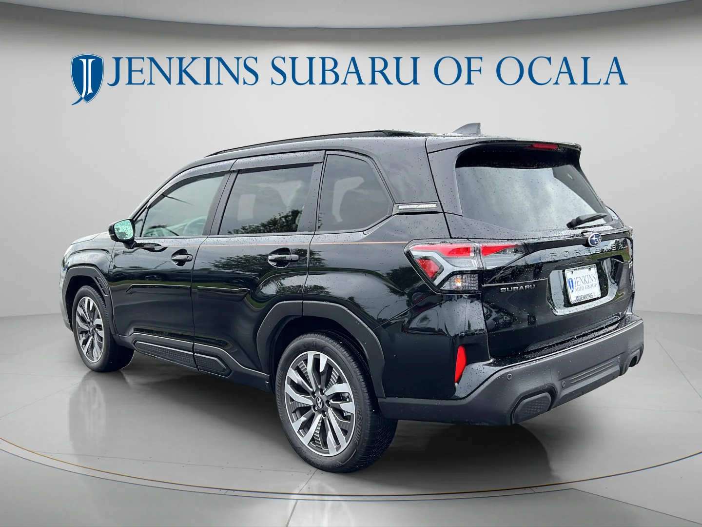 Used 2025 Crystal Black Silica Subaru Touring Hybrid image 5