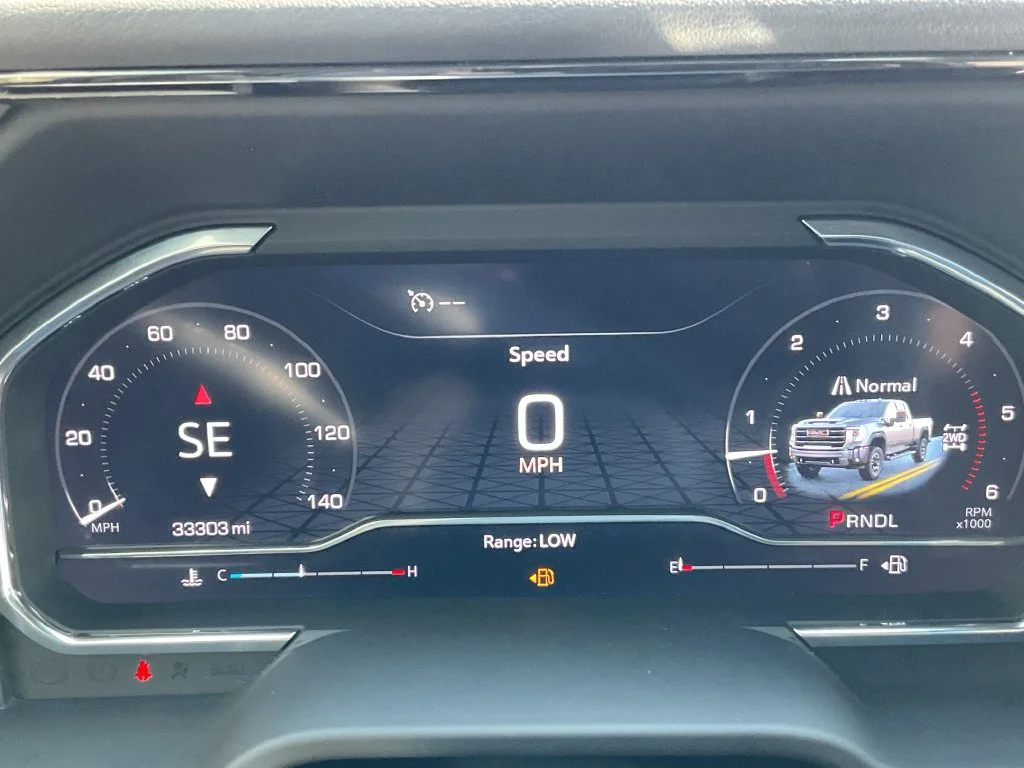 Used 2025 Black GMC AT4X image 31