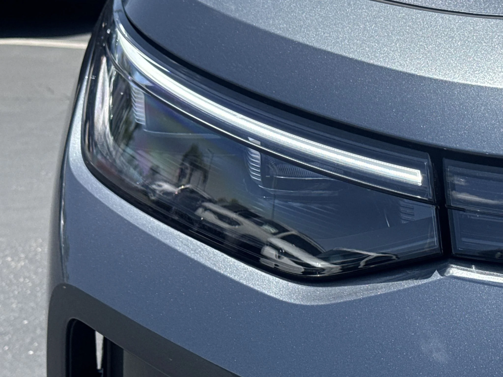 New 2026 Platinum Gray Metallic Volkswagen SE image 9