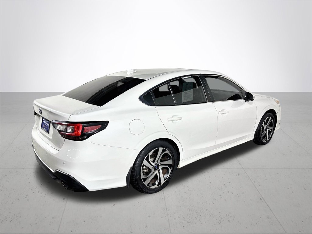 Used 2022 Crystal White Pearl Subaru Limited XT image 6