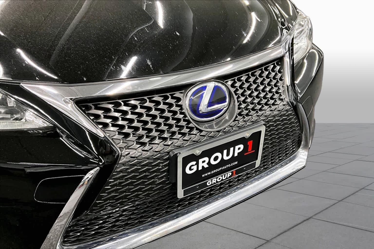 Used 2017 Obsidian Lexus  image 29