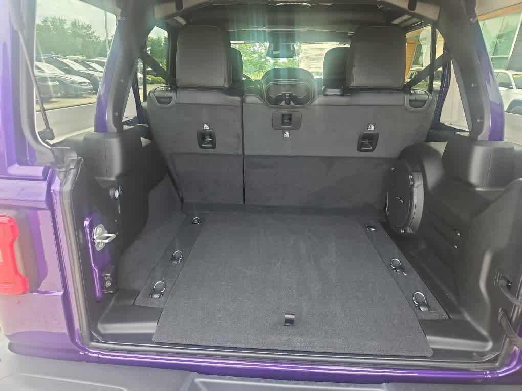 New 2026 Reign Jeep Rubicon image 11