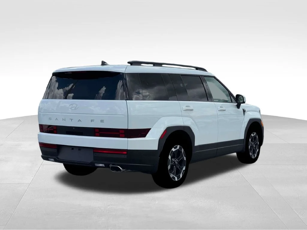 Used 2026 White Hyundai SEL image 8