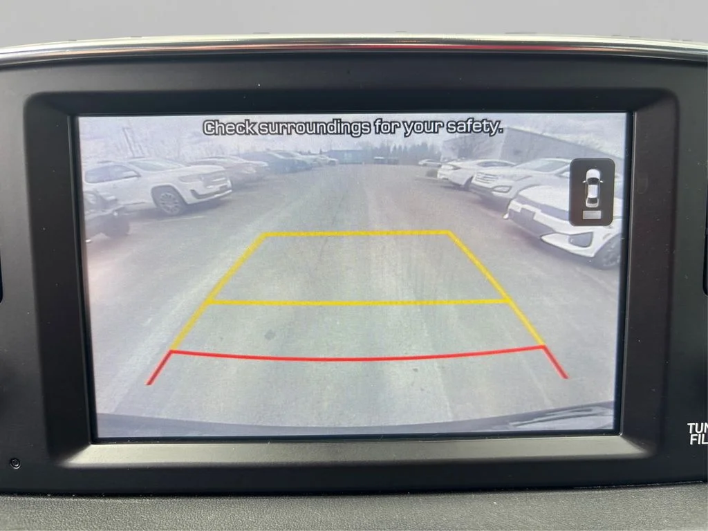Used 2020 Green Hyundai SEL image 26