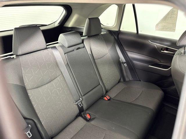 Certified Used 2023 RUBY FLARE PEARL Toyota  image 28