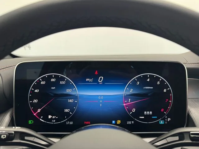 New 2027 Gray Mercedes-Benz GLC 300 image 2