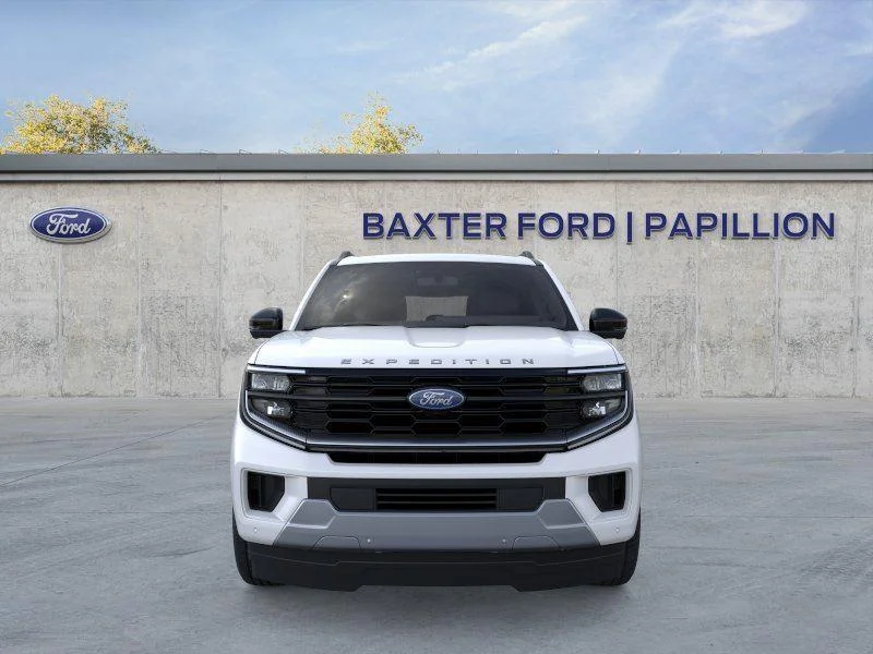 New 2026 Star White Ford Platinum image 22