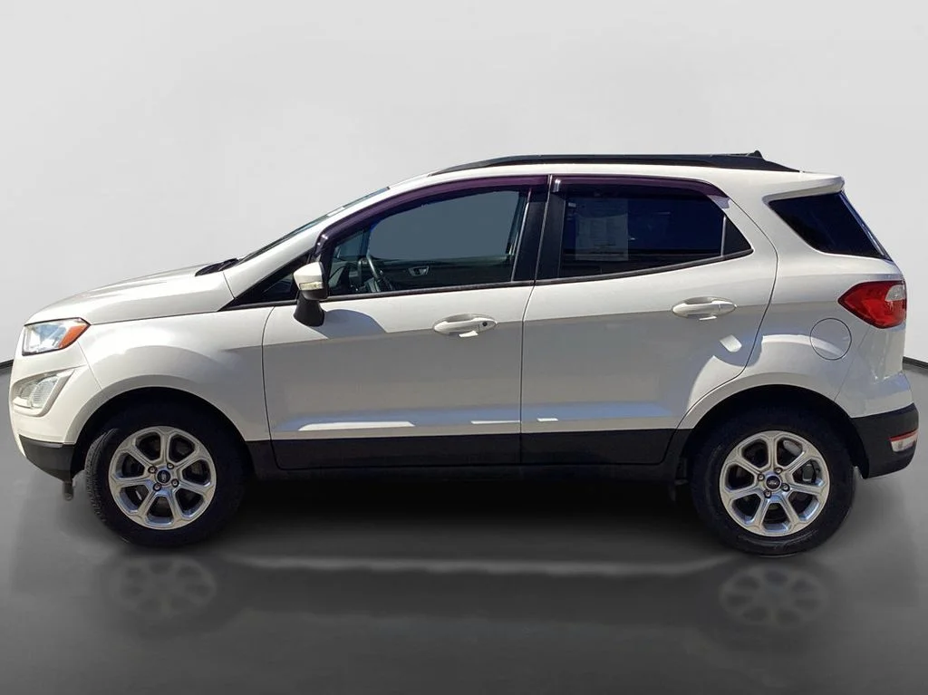 Used 2018 White Ford SE image 8