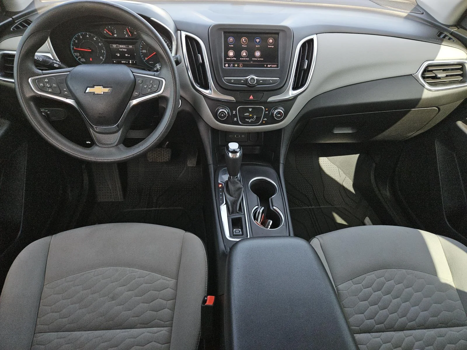 2020 Chevrolet Equinox LS - Photo 10