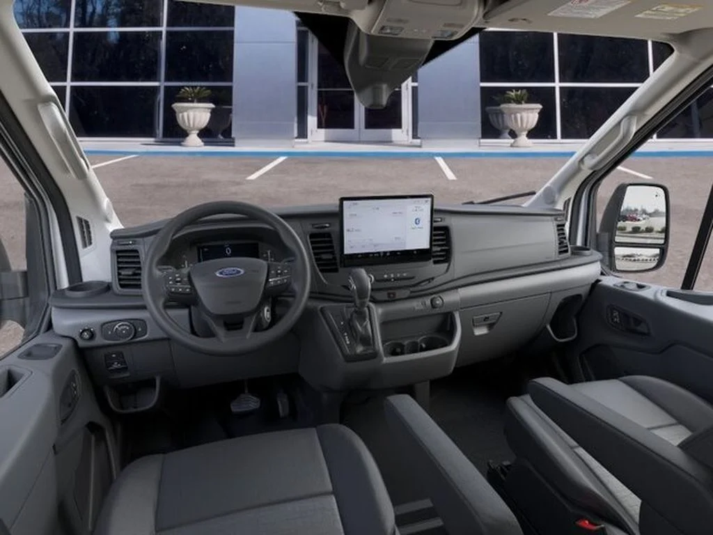 New 2026 Oxford White Ford Base image 11