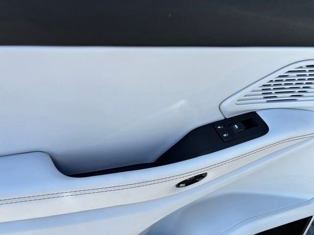 New 2026 Sting-Gray Clear-Coat Exterior Paint Jeep Laredo image 16
