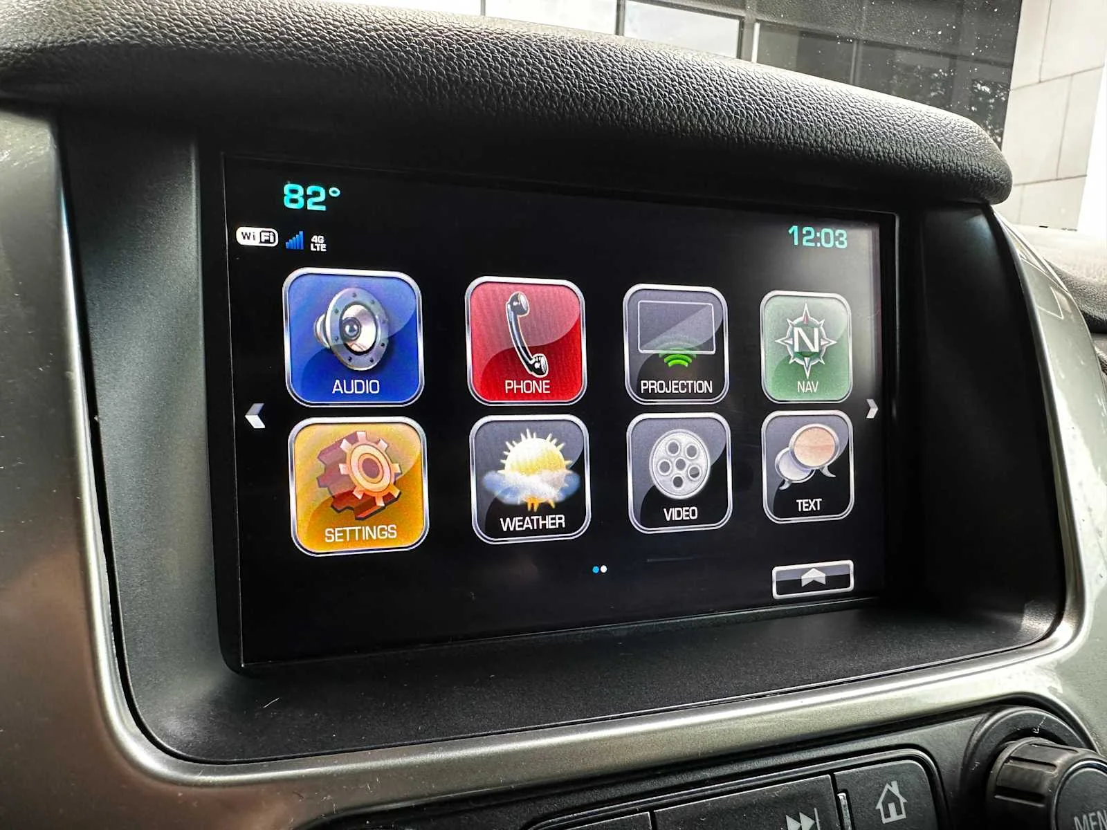 Used 2019 BLACK Chevrolet LT image 11
