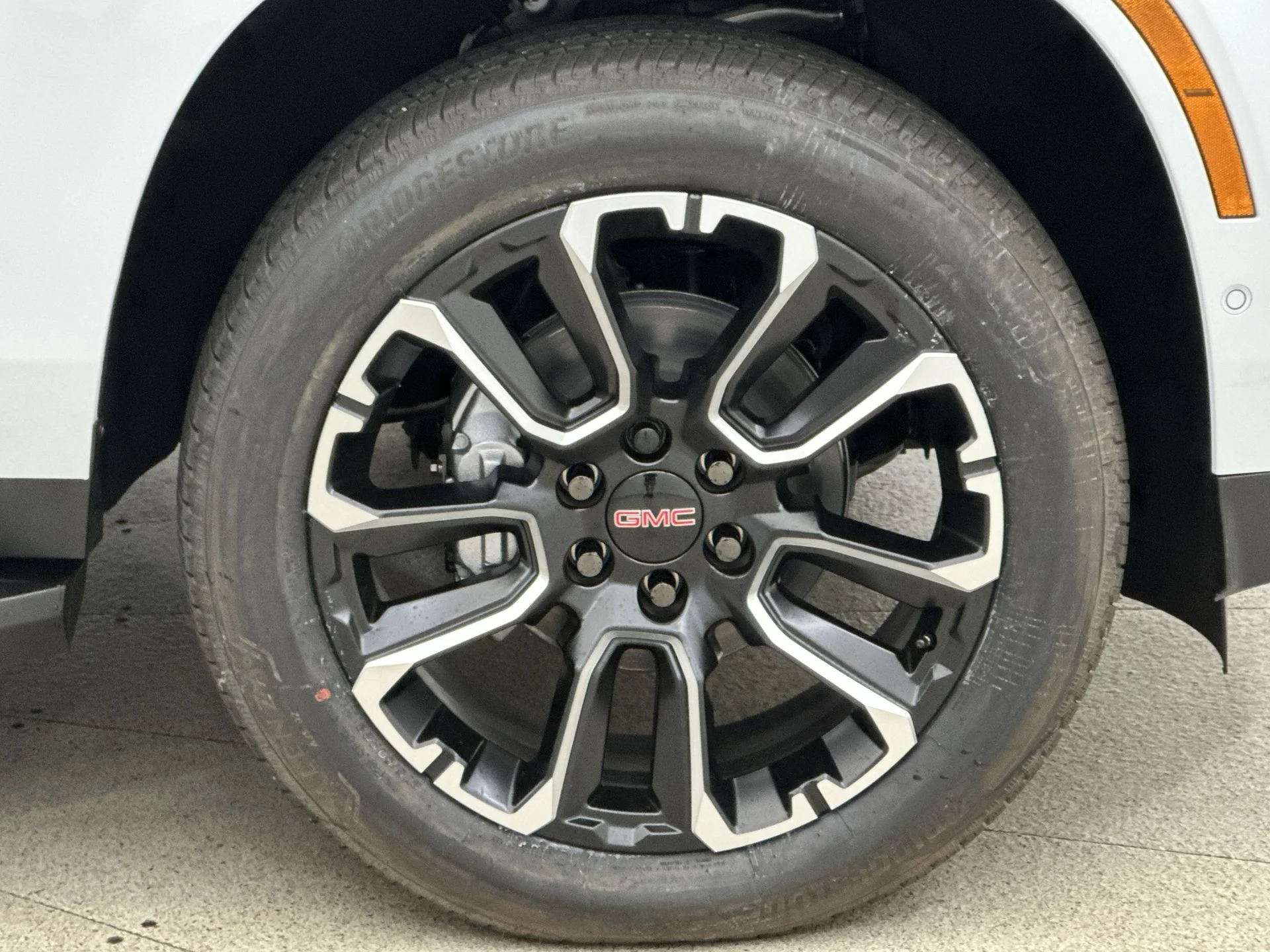 2026 GMC Yukon Denali - Photo 85