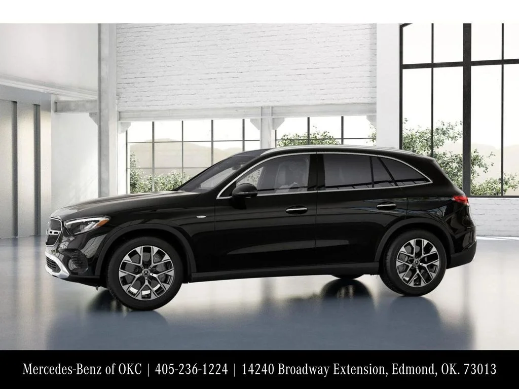 Used 2026 Black Mercedes-Benz GLC 350e image 36