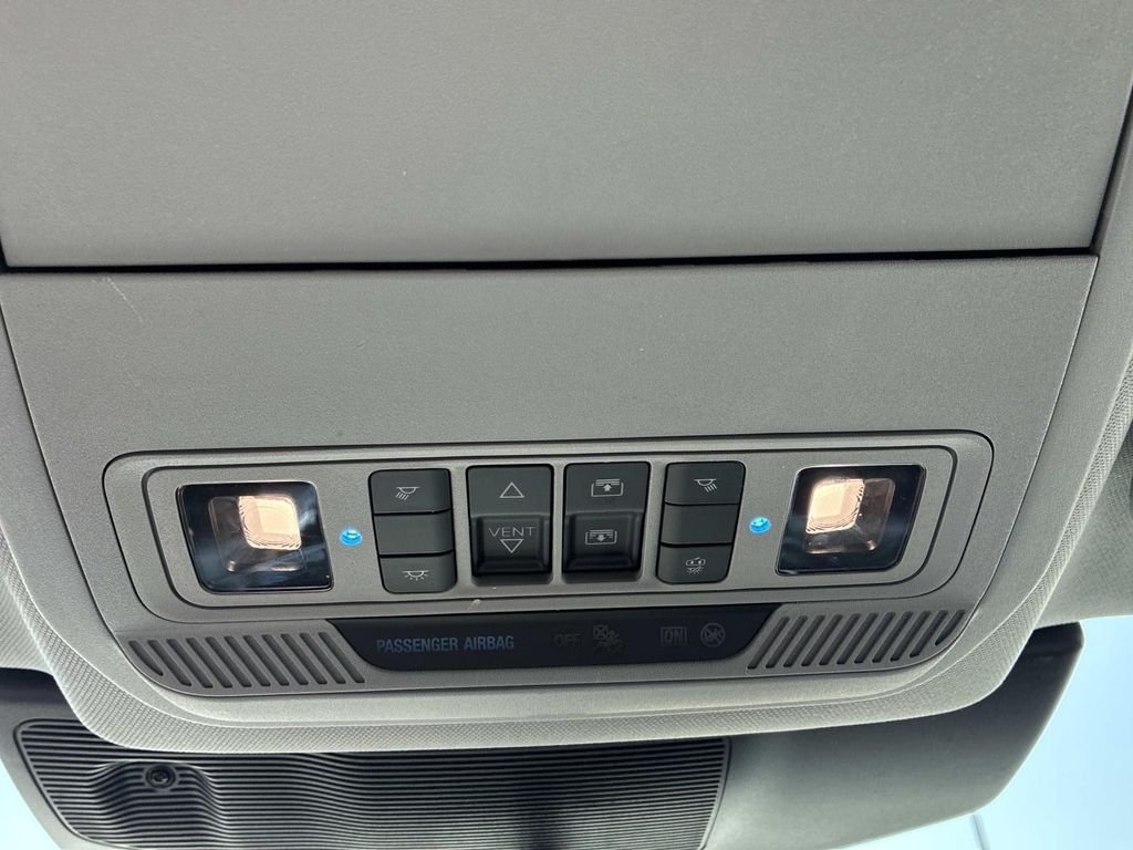 Used 2023 White Ford XLT image 38