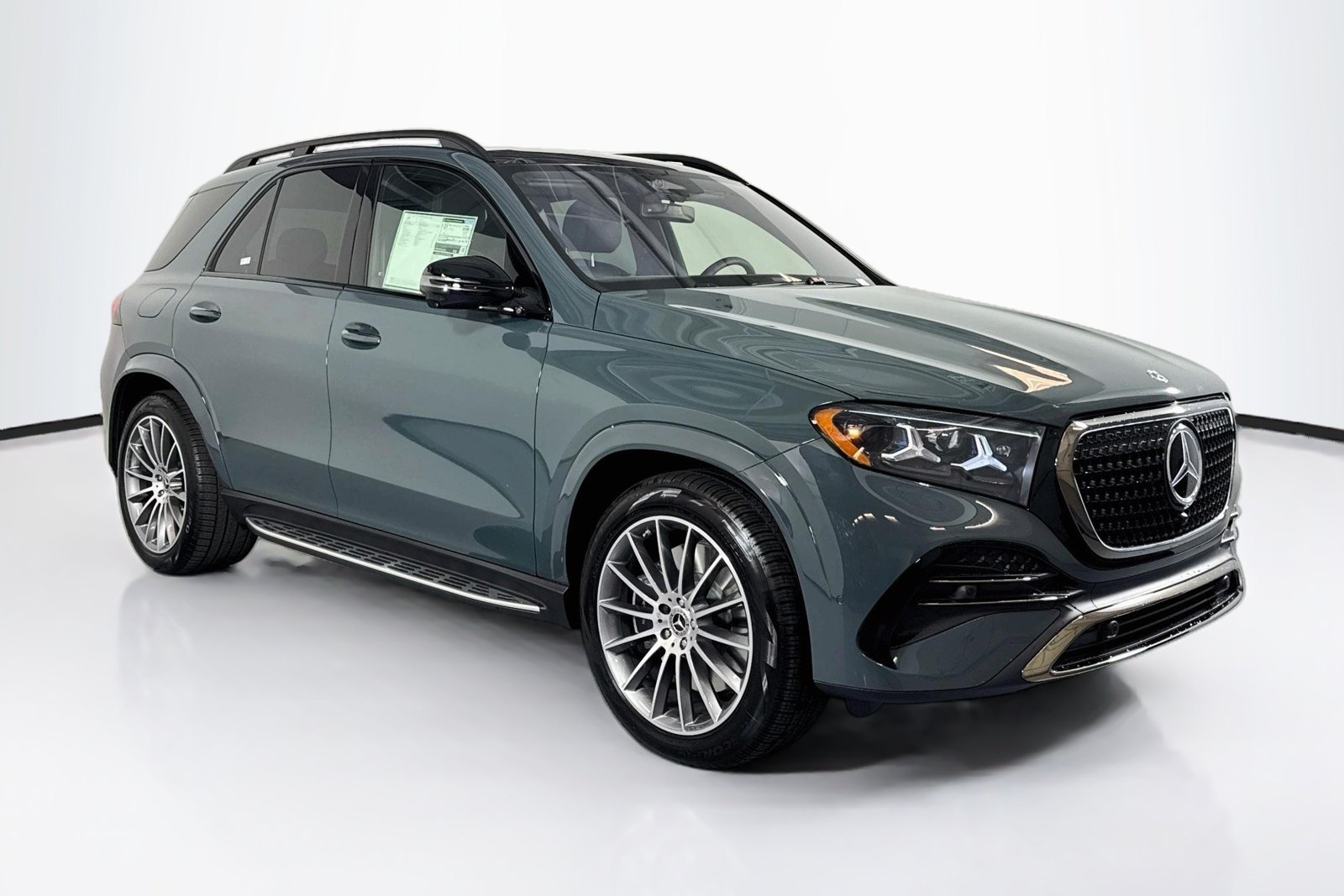 New 2027 Dark Petrol Mercedes-Benz GLE 450 image 3