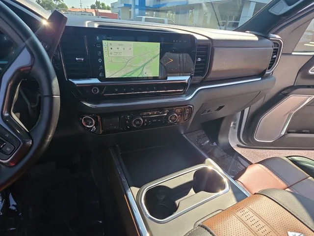 Used 2025 Beige Chevrolet High Country image 21