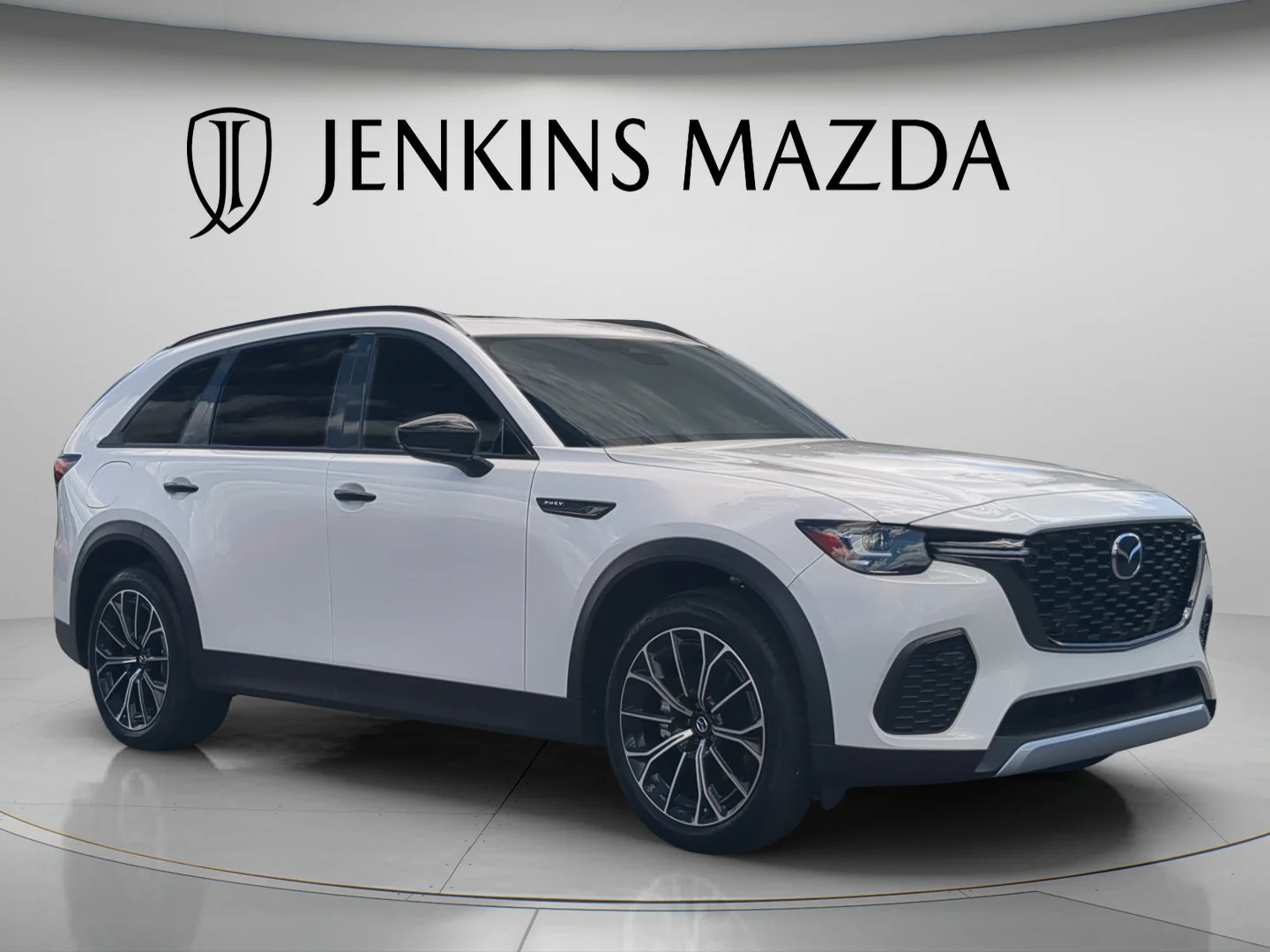 Used 2025 Rhodium White Premium Mazda Premium Package image 1