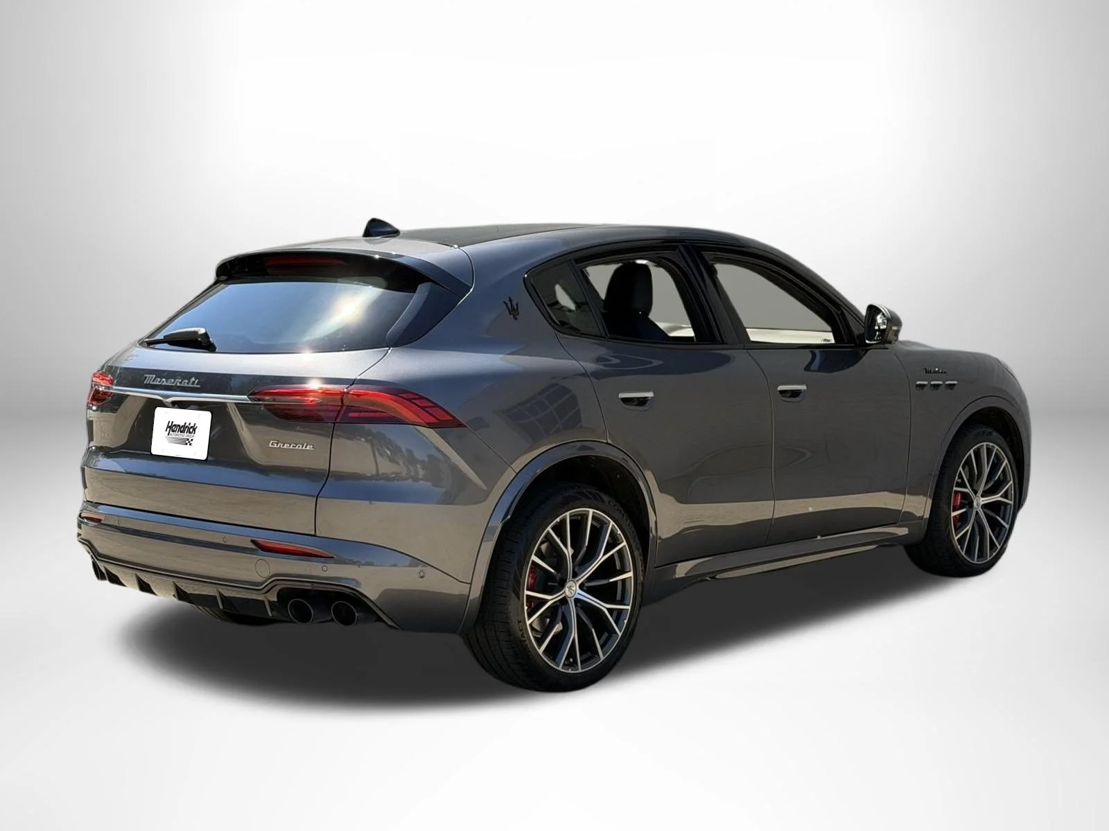 Used 2023 Grigio Lava Metallic Maserati Modena image 3