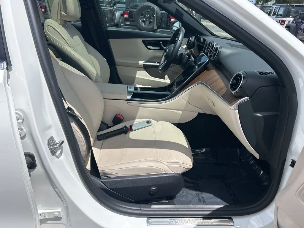 Used 2025 White Mercedes-Benz C 300 image 23