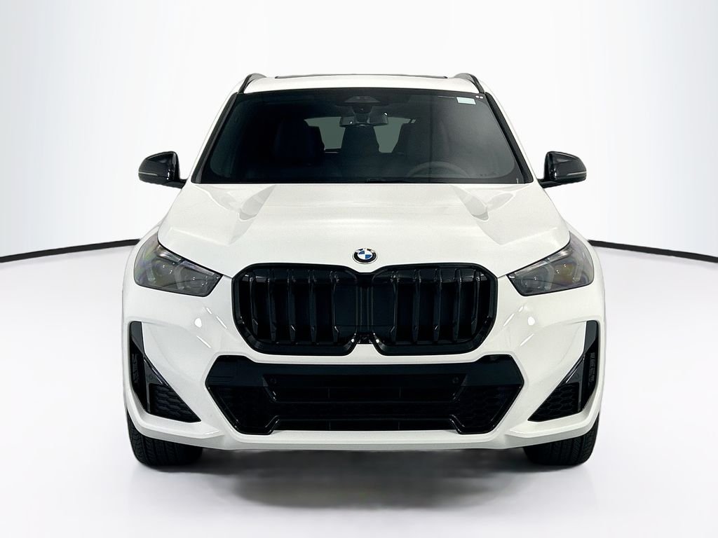 New 2026 Alpine White BMW xDrive28i image 2