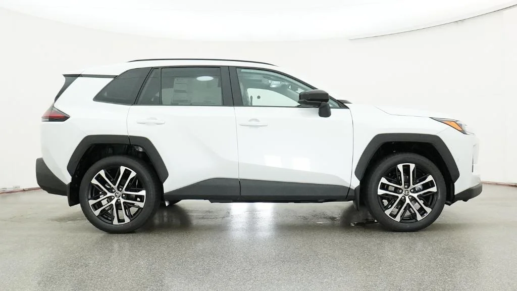 New 2026 Wind Chill Pearl Toyota Limited image 10