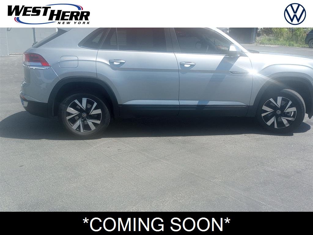 Used 2023 Pyrite Silver Metallic Volkswagen 2.0T SE image 1