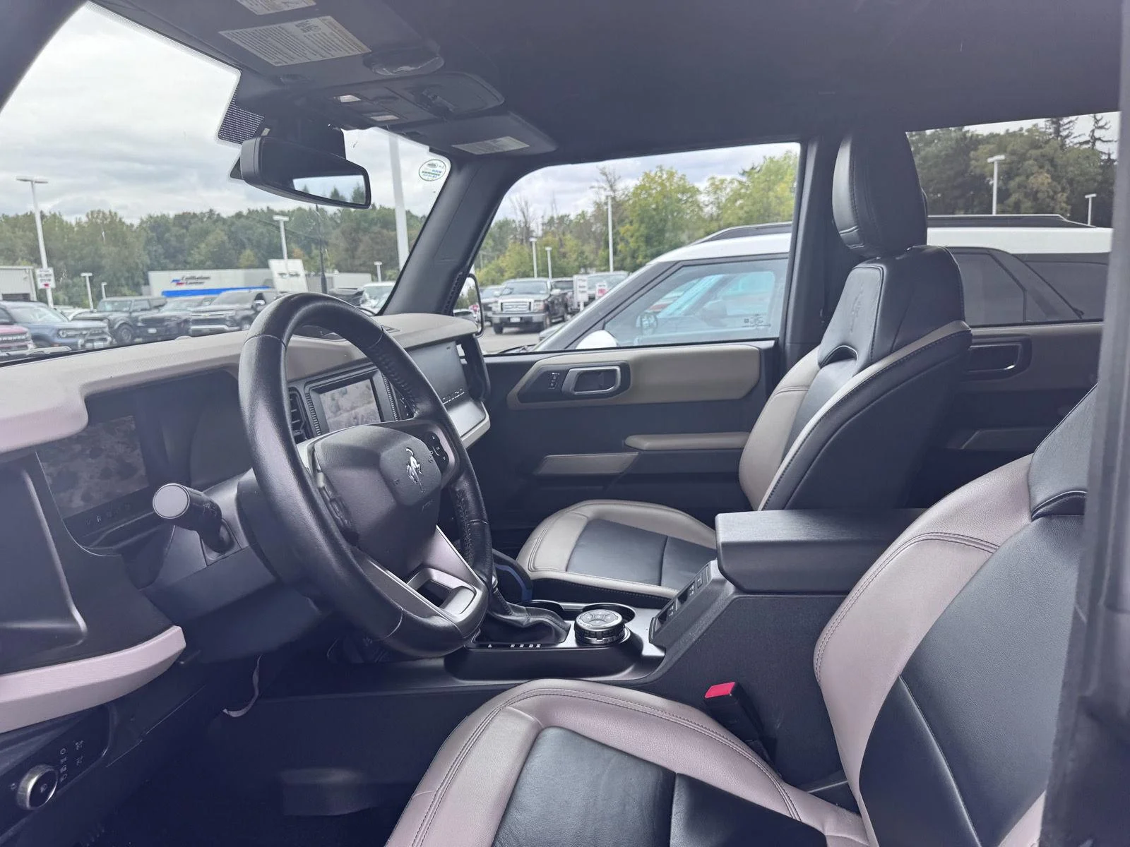 Used 2023 Carbonized Gray Ford Wildtrak Advanced image 9