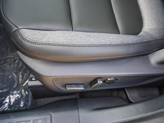 New 2026 Carbonized Gray Metallic Ford Big Bend image 44