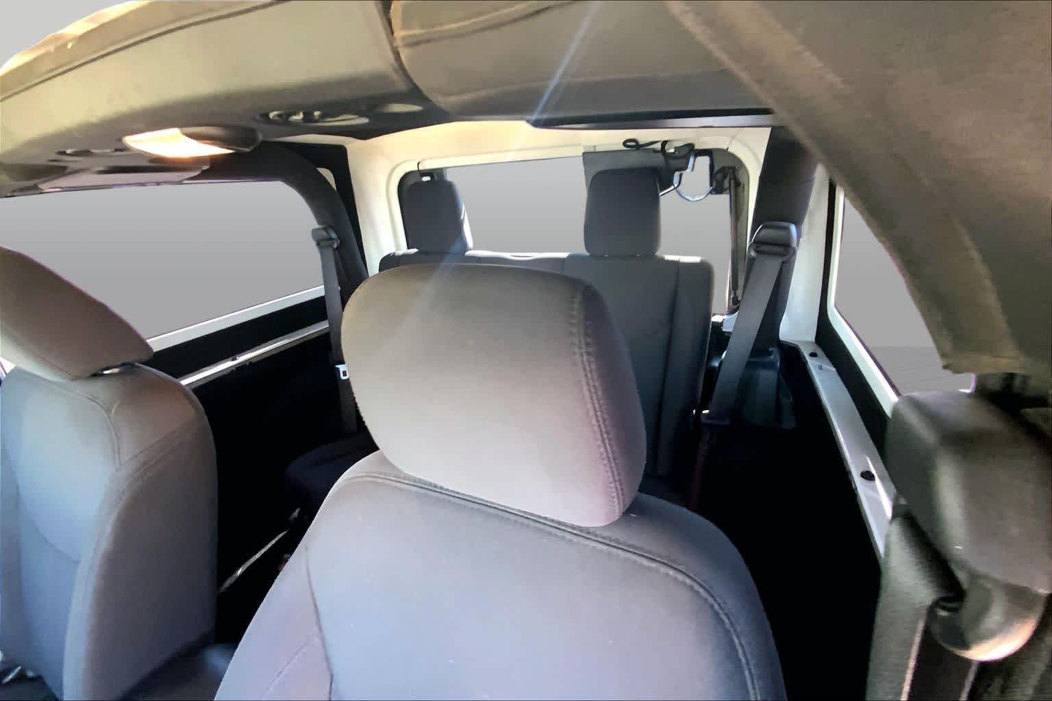 Certified Used 2017 Gobi Clearcoat Jeep Sport image 21