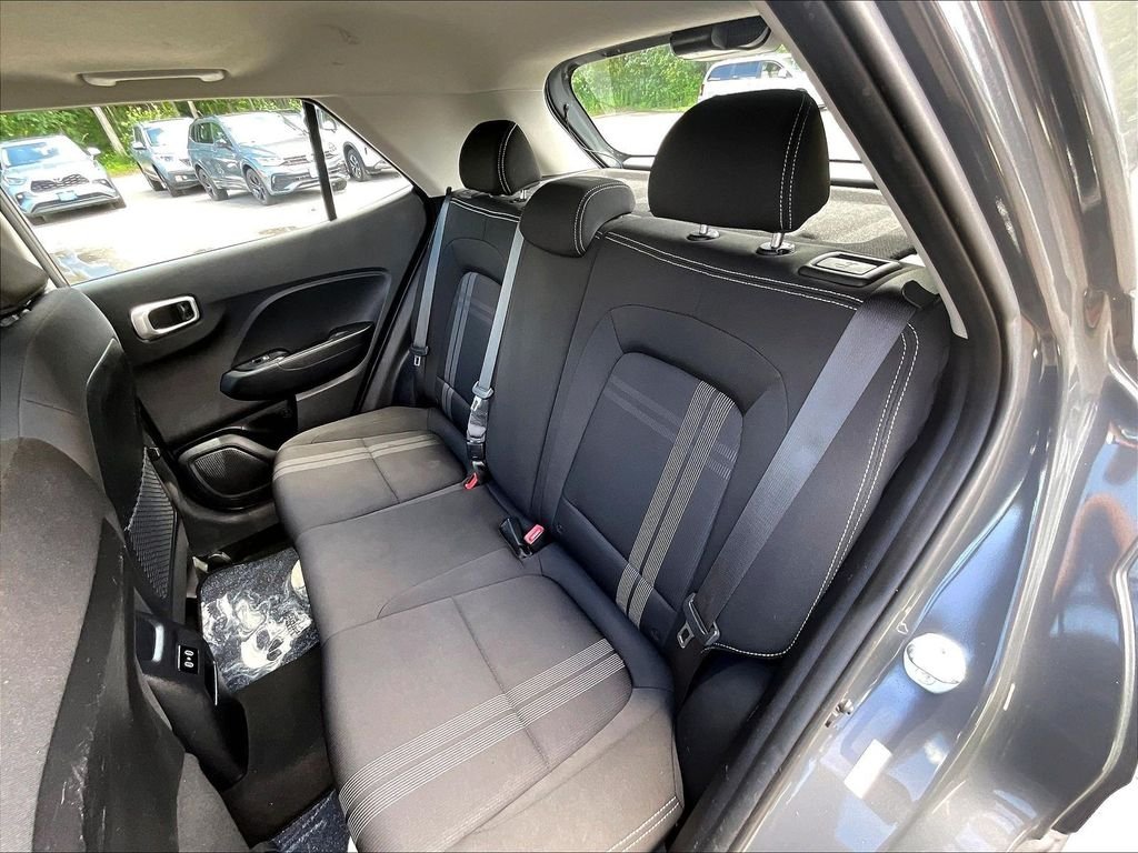 Used 2024 Gray Hyundai SEL image 25