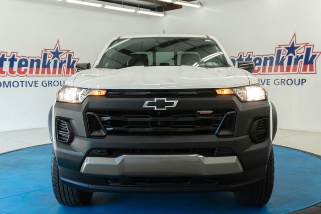 Used 2026 White Chevrolet Trail Boss image 32