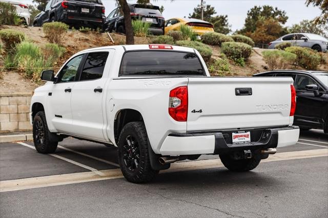 Certified Used 2017 SUPER WHITE Toyota  image 6