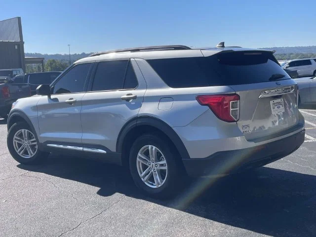 Certified Used 2023 Silver Metallic Ford XLT image 6