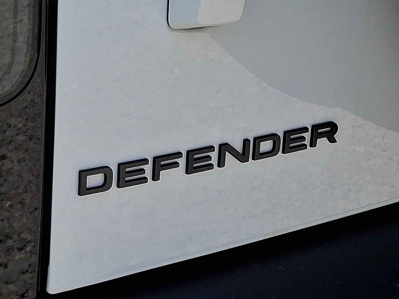 New 2026 Fuji White LAND ROVER X-Dynamic SE image 19
