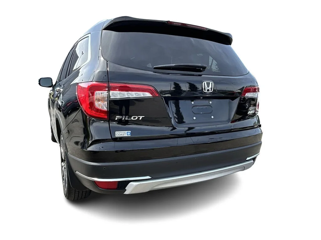 Used 2021 Crystal Black Pearl Honda Touring 8P Certified Pre-Owned   Local BC   Low Mi image 11