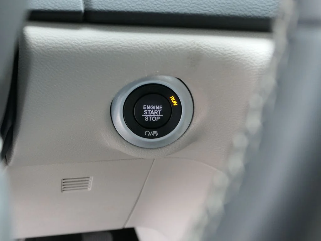 Used 2023 White Chrysler Touring L image 14
