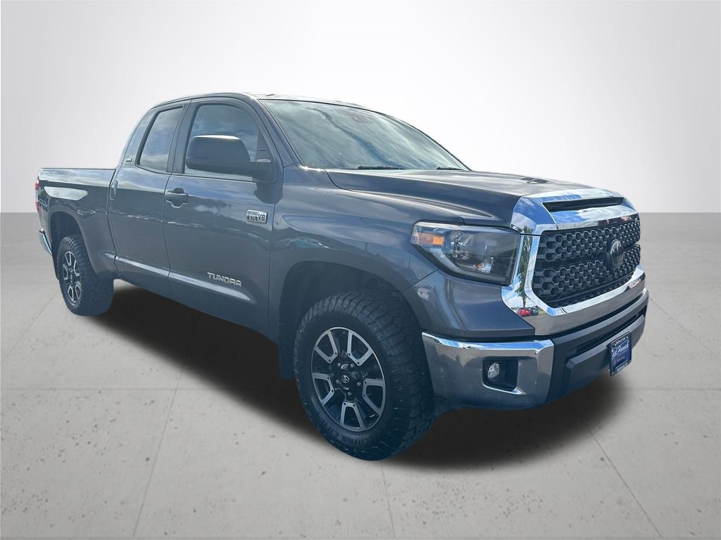 Used 2020 Magnetic Gray Metallic Toyota SR5 image 4