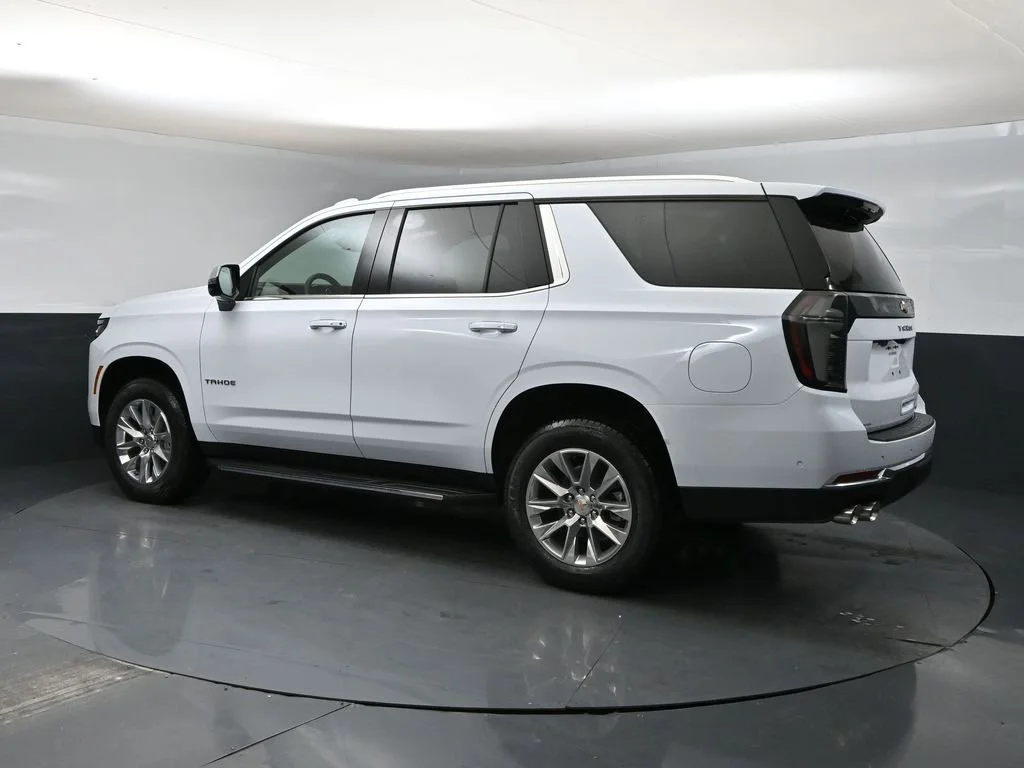 New 2026 Polar White Tricoat Chevrolet Premier image 4