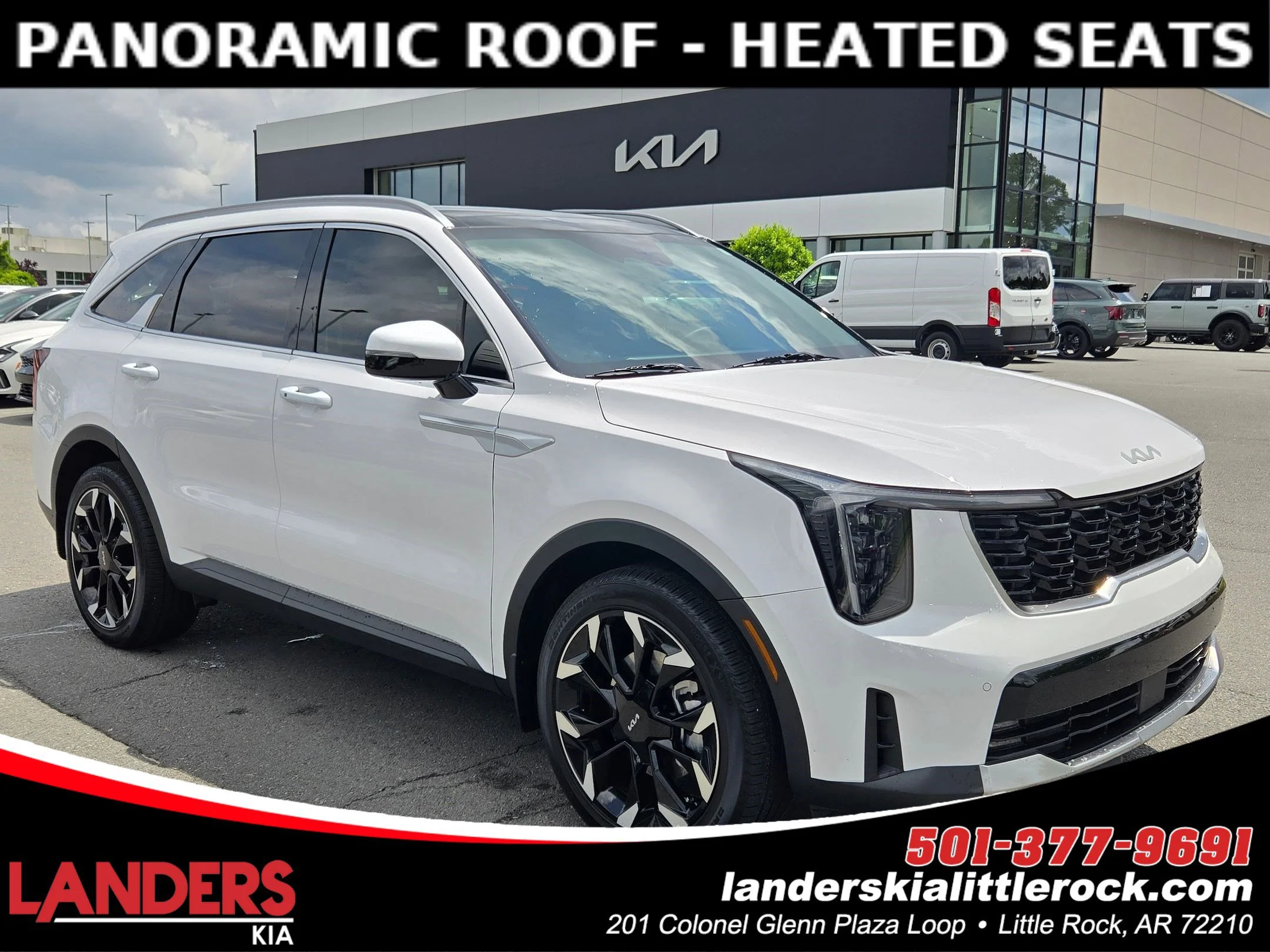 Used 2025 Glacial White Pearl Kia EX image 1