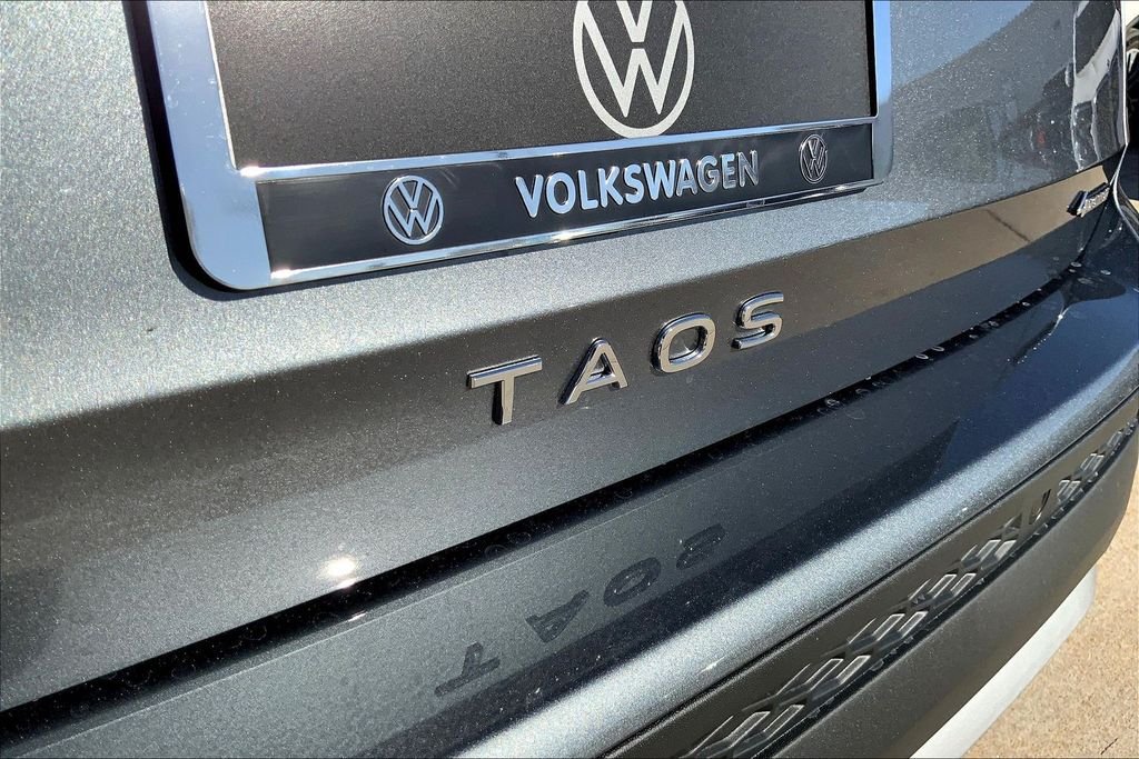 Used 2026 Gray Volkswagen 1.5T SE image 9
