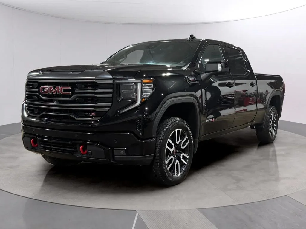 Used 2023 Onyx Black GMC AT4 image 8